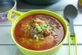 川でキンキンに冷やして作る！  トマジューとやきとり缶の冷製スープ「ガズパチョ」【缶詰博士の缶たん”CAN”P料理 vol.92】の画像009