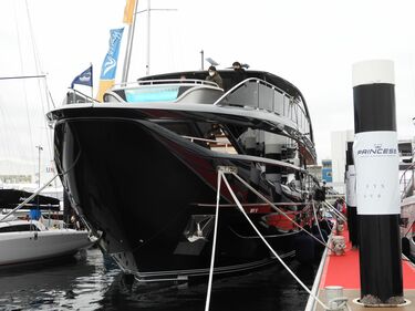 夢の島へ中古艇を見学に : REDSUNのヨット記録