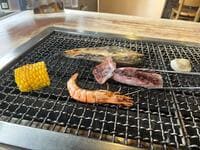 石川県・能登旅で絶対に外せない！ ゴージャスで豪快な「浜焼き」が楽しめる「道の駅 能登食祭市場」の魅力