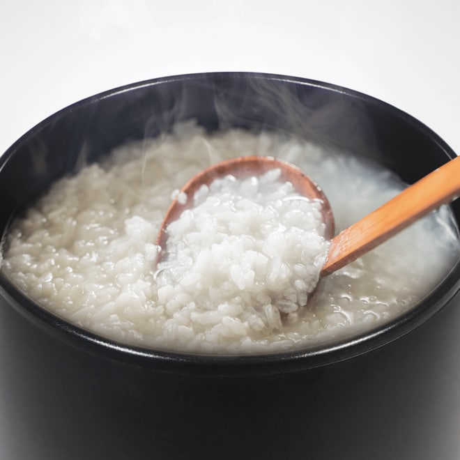 【電気調理器】「炊く・煮る」がこれ1台で完結！  4つの調理モードに対応＆ポータブル電源でも安心の低電力【ハック「2合炊きマルチ炊飯器」】の画像003