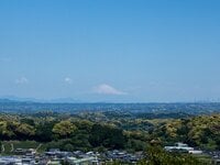 嵐・松本潤NHK大河『どうする家康』徳川・武田家ゆかり「高天神城」からの絶景！ 静岡県掛川市「山城ハイキング」レポ