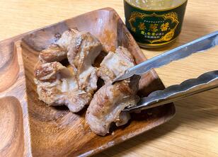 BBQでもイケる！  業務スーパーの名品「姜葱醤（ジャンツォンジャン）」ほか、キャンプ＆アウトドア飯で使える「万能調味料・食材」3選