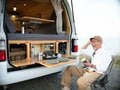 【予算30万＆製作期間2か月半】73歳人気YouTuberが「車中泊仕様にDIYカスタム」したジジイ流・愛車旅の楽しみ方の画像007