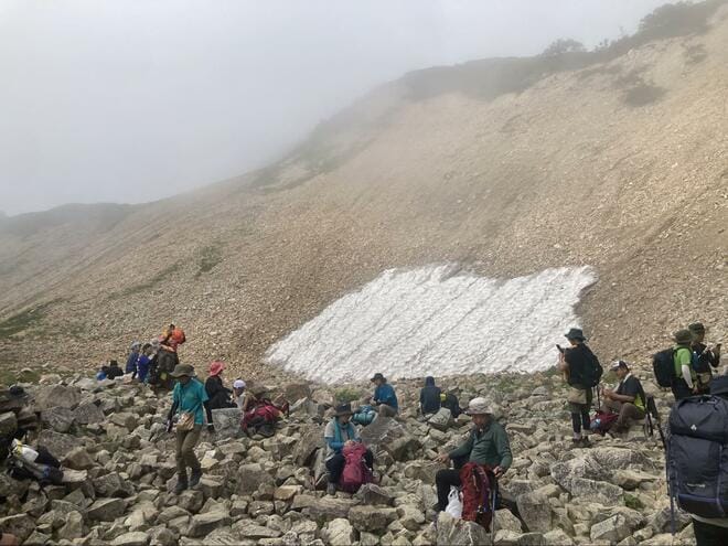 北アルプスの秋「唐松岳」登山で満喫したい絶景！  “八方池”リフレクション＆剱・立山・五竜… ズラリと見渡す大パノラマ「10月初旬・現地レポ」の画像005